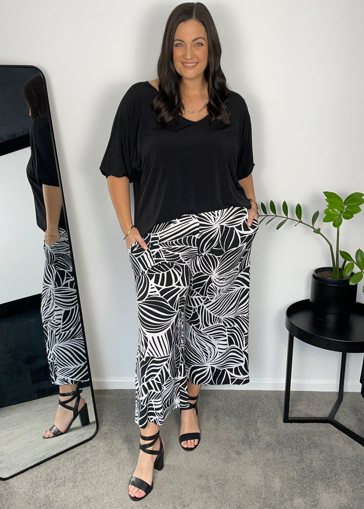 Philosophy Australia Yogi jersey wide leg culotte in Palm print, made in Australia