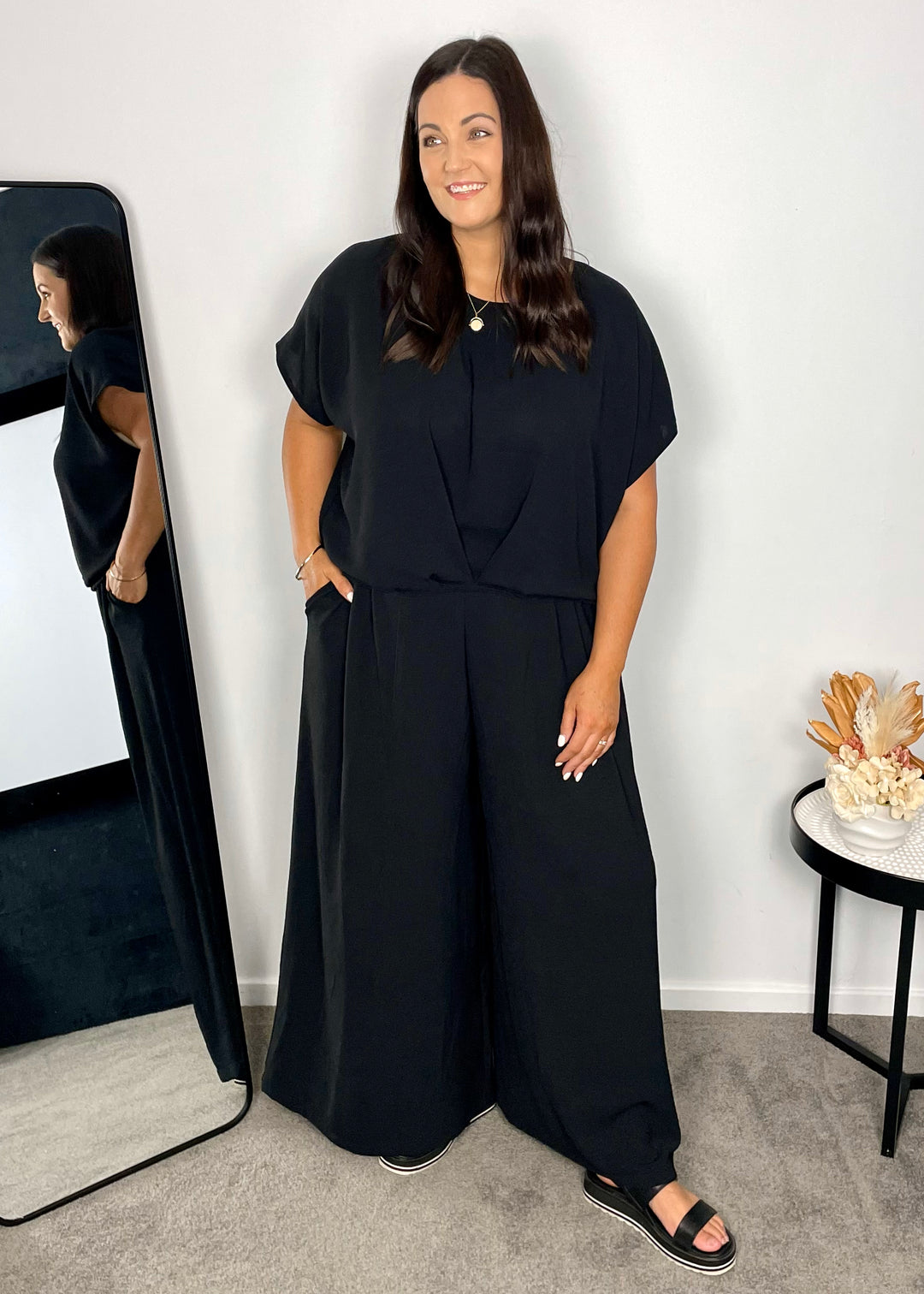 Franco ultra-wide leg pant in black