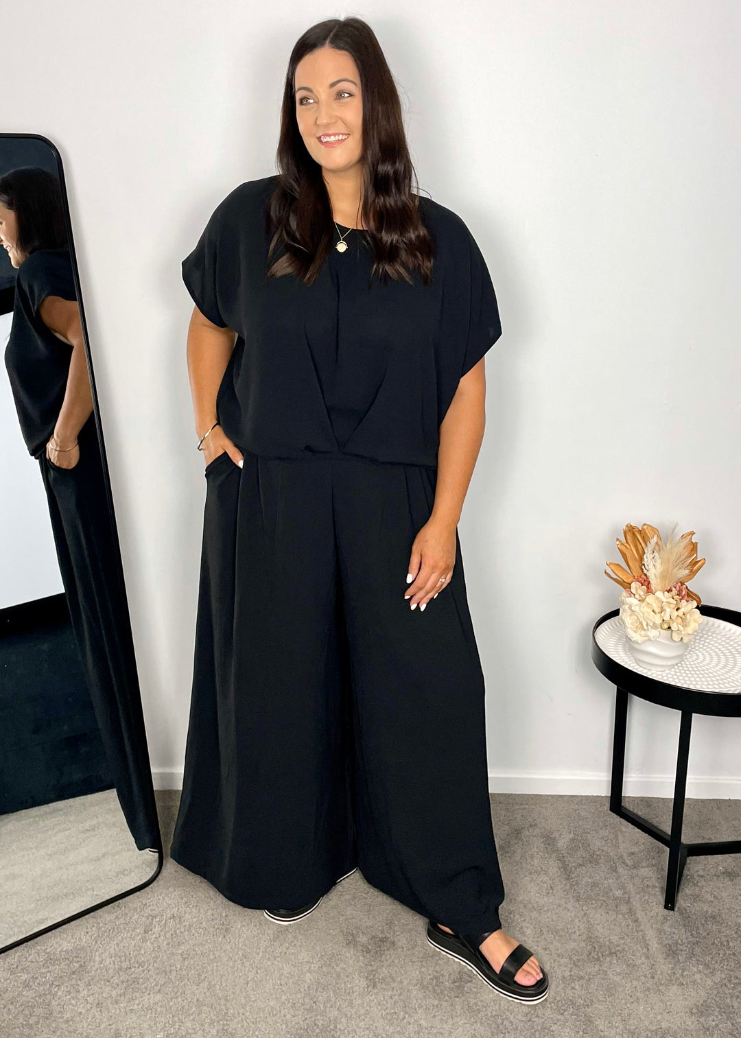 Franco ultra-wide leg pant in black