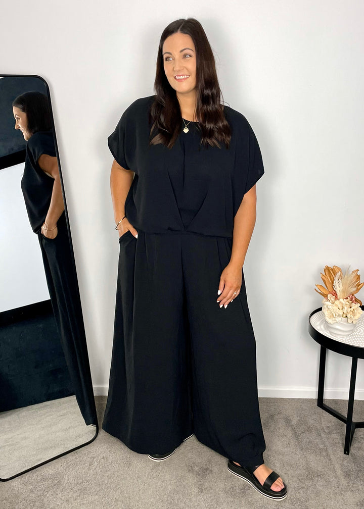 Franco ultra-wide leg pant in black