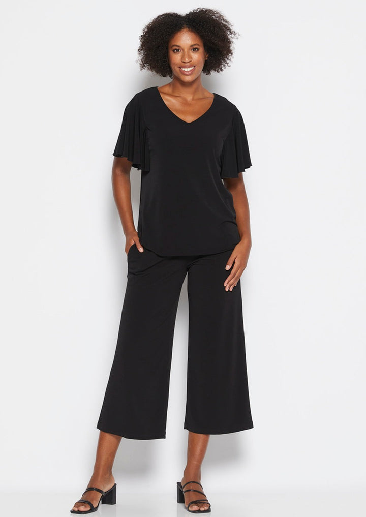 Lundie Jersey Women's 7/8 culotte pants in black.