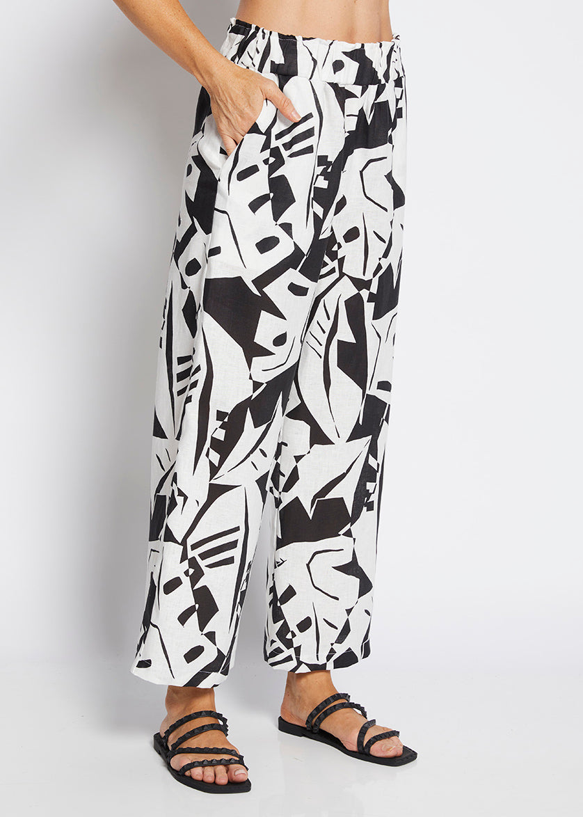 Philosophy Australia Maisie Linen Pant in Black Jungle Print 