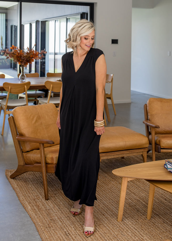 Divine jersey V neck maxi dress in Black