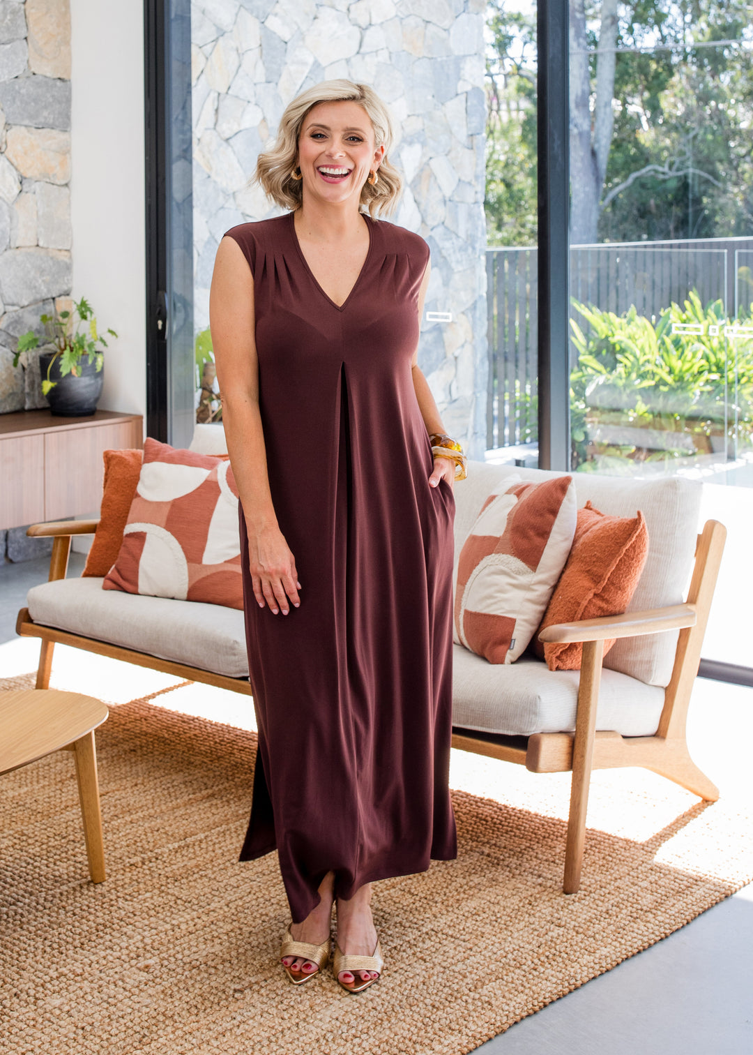 Divine jersey V neck maxi dress in Chocolate