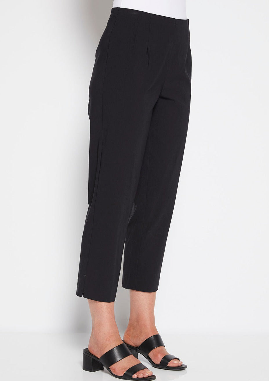 Wow Miracle Bengaline Women's 7/8th length straight-cut pants in black.