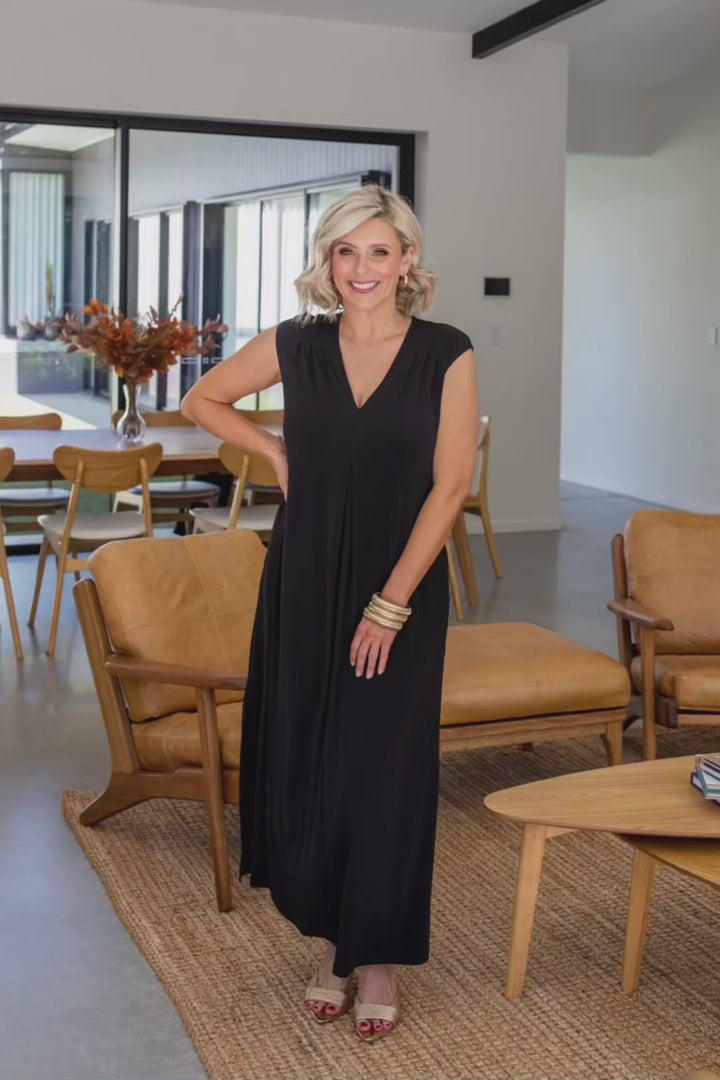 Divine jersey V neck maxi dress in Black