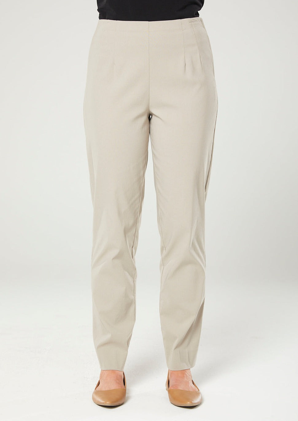 Gem Miracle Bengaline women's full-length straight-cut pants in raffia.